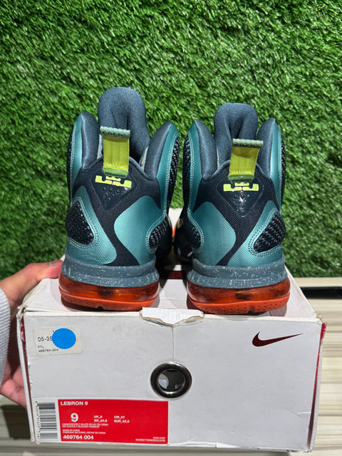 Nike LeBron 9 Cannon Sz 9