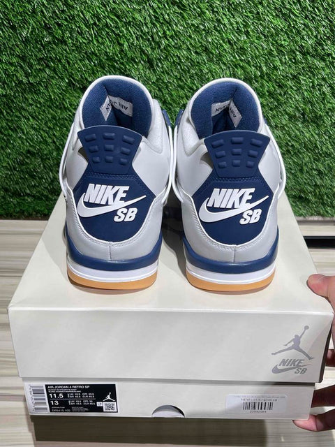 Jordan 4 Retro SB Navy Sz 11.5M