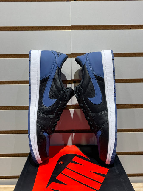 Jordan 1 Retro Low OG Mystic Navy Sz 11