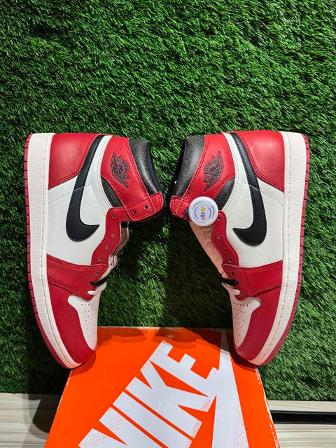 Jordan 1 Retro High OG Chicago Lost and Found Sz 10.5M,