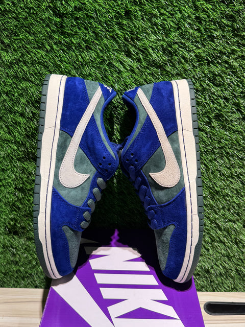Nike SB Dunk Low Deep Royal Blue Sz 9M