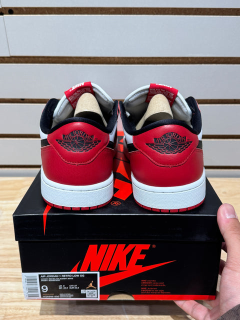 Jordan 1 Retro Low OG Chicago (2025) Sz 9