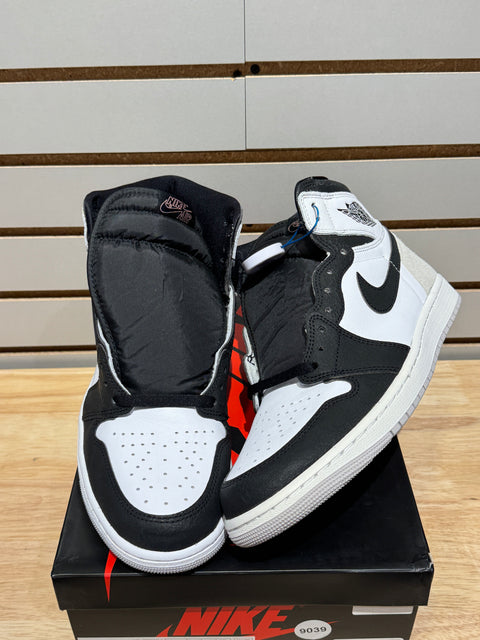 Jordan 1 Retro High OG Bleached Coral Sz 11