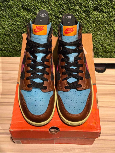 Nike Dunk High Undefeated Sz 9.5...