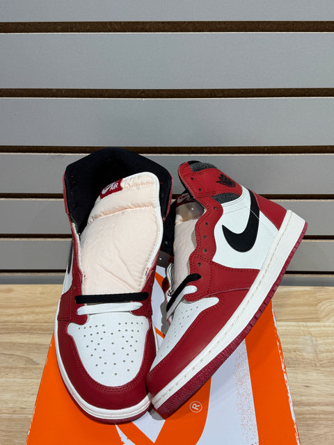 Jordan 1 Retro High OG Chicago Lost and Found Sz 11