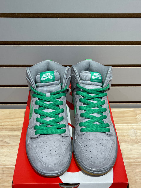 Nike SB Dunk High Silver Box Sz 8