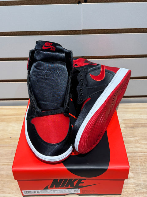 Jordan 1 Retro High OG Satin Bred (Women's) Sz 7.5