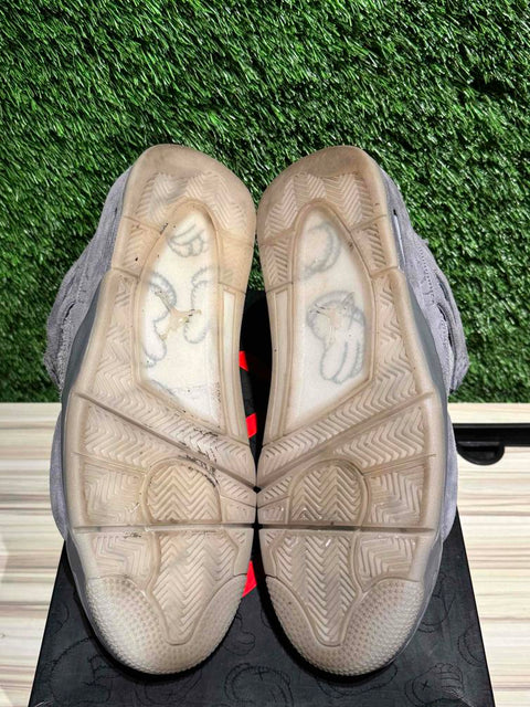 Jordan 4 Retro Kaws Sz 10.5M