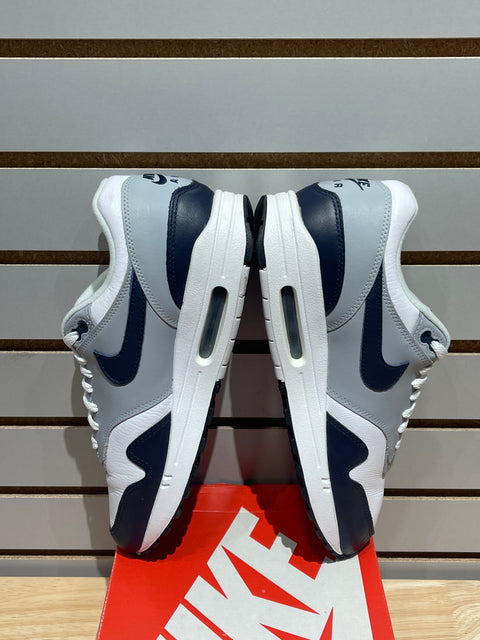 Nike Air Max 1 LV8 Obsidian Sz 9.5