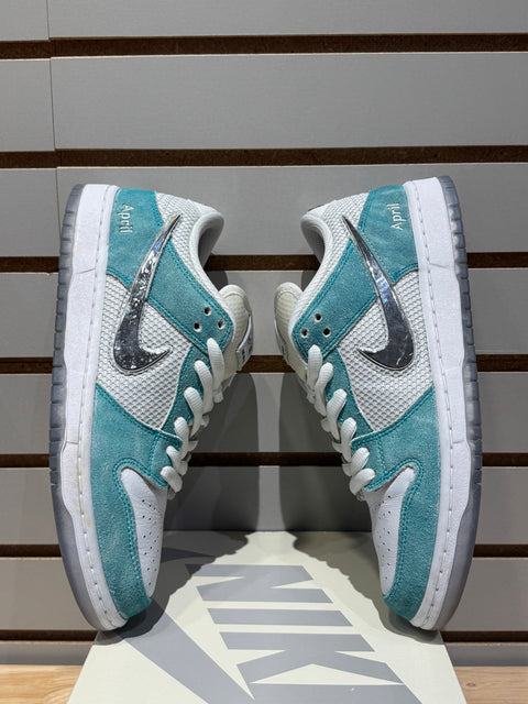 Nike SB Dunk Low April Skateboards Sz 9M