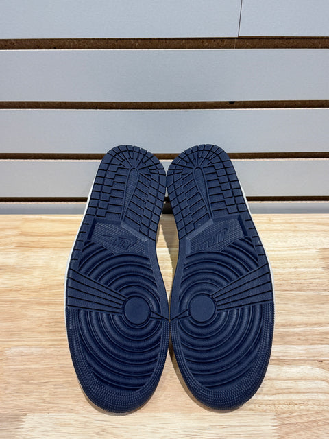 Jordan 1 Low OG Obsidian UNC Sz 11