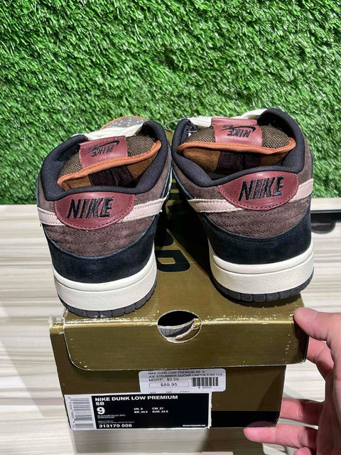 Nike SB Dunk Low Strummer Sz 9.