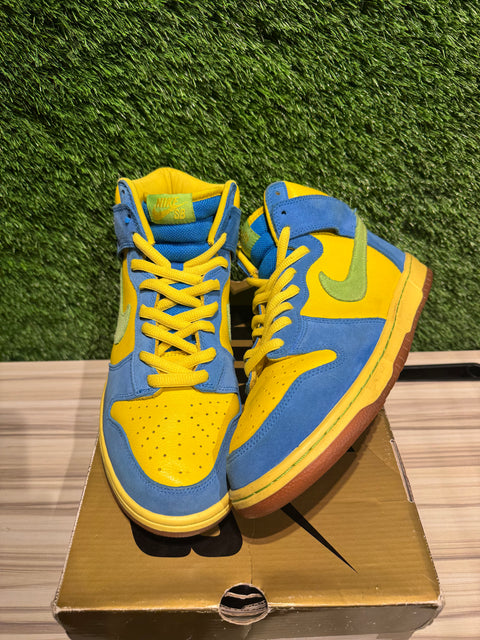 Nike SB Dunk High Marge Simpson Sz 10.5