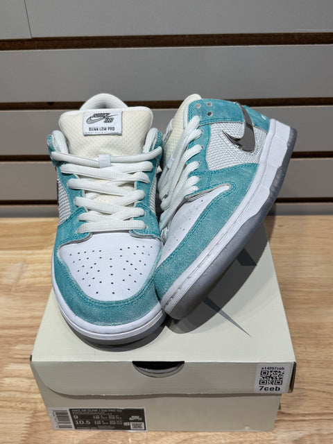 Nike SB Dunk Low April Skateboards Sz 9M