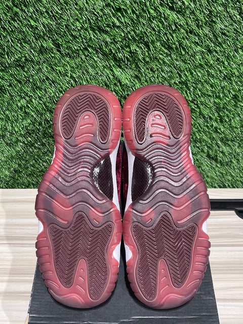 Jordan 11 Retro Heiress Night Maroon (GS)