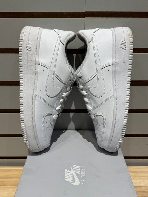 Nike Air Force 1 Low LE Triple White (GS) Sz 6.5Y