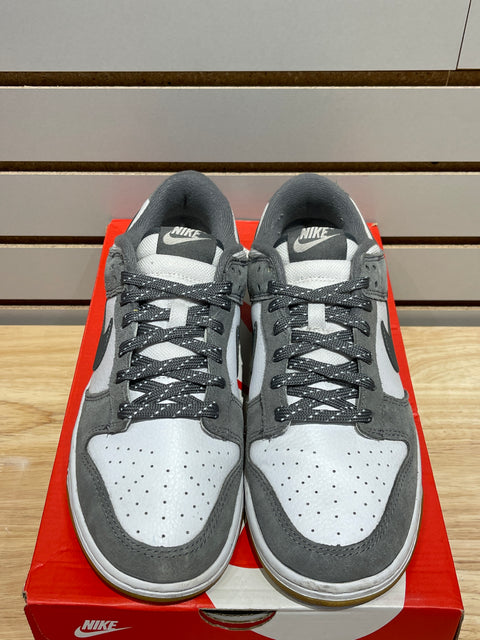 Nike Dunk Low Smoke Grey Gum 3M Swoosh Sz 9.5