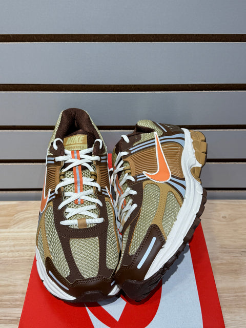 Nike Zoom Vomero 5 Wheat Grass Cacao Wow Sz 10.5