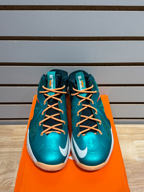 Nike Lebron 10 Miami Dolphins (GS) Sz 6.5Y