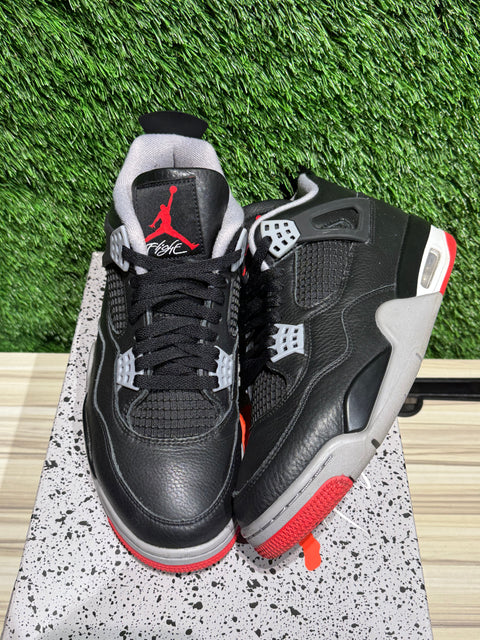 Jordan 4 Retro Bred Reimagined Sz 9M