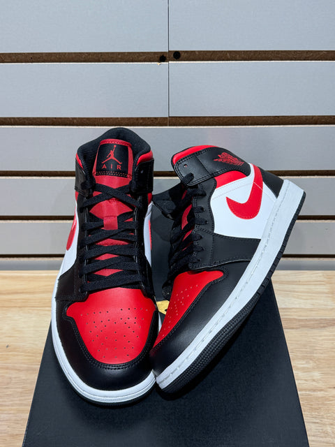 Jordan 1 Mid White Black Red (2022) Sz 10.5