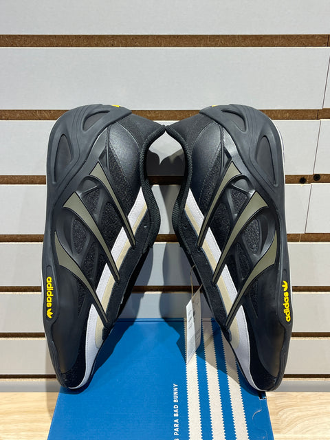 adidas Adiracer GT Bad Bunny x Mercedes AMG Branch Sand Sz 10.5