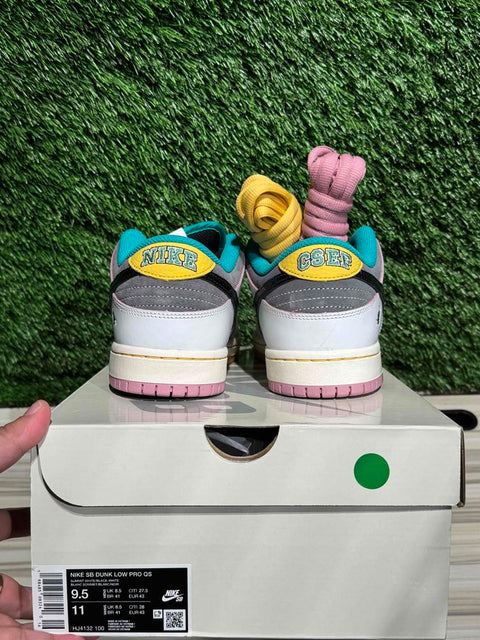 Nike SB Dunk Low CSEF Sz 9.5M