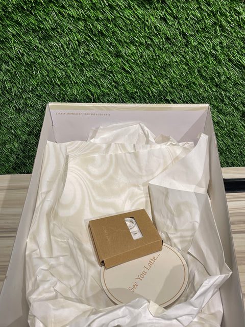Jordan 1 Retro High OG Latte (Women's) Sz 6M