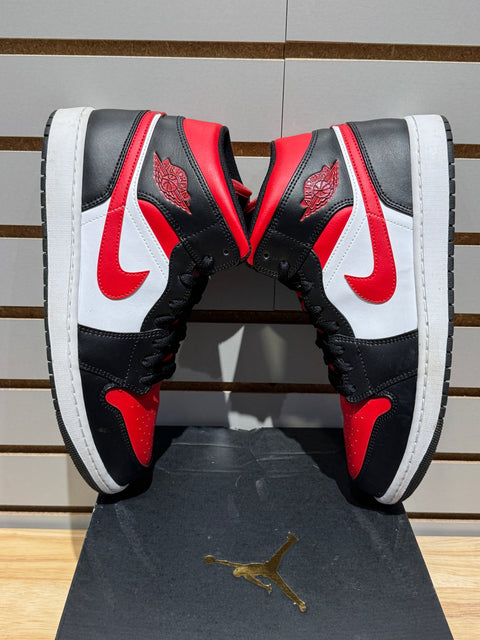 Jordan 1 Mid White Black Red (2022) Sz 12