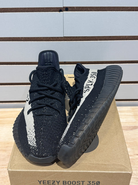 adidas Yeezy Boost 350 V2 Core Black White Sz 8.5
