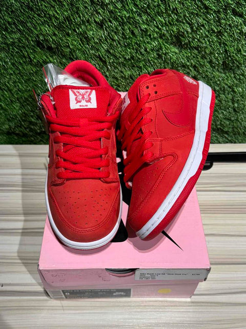 Nike SB Dunk Low Verdy Girls Don't Cry Bundle Sz 8