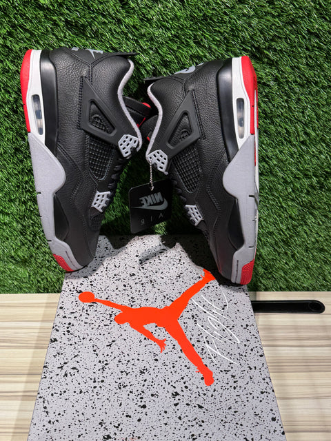 Jordan 4 Retro Bred Reimagined Sz 8.5