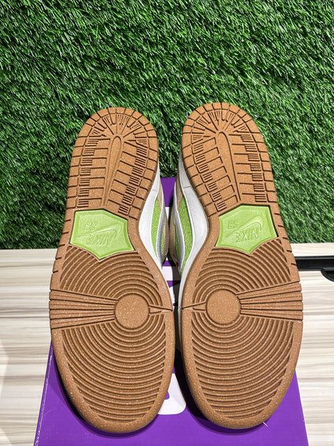 Nike SB Dunk Low Escargot Sz 10.5