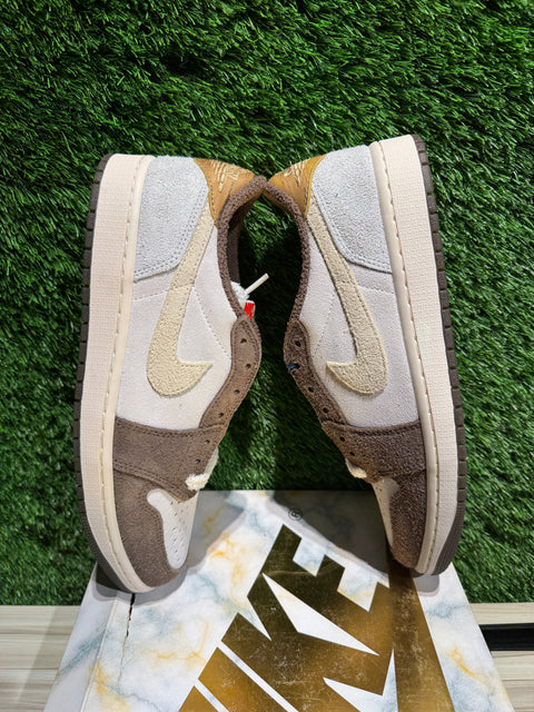 Jordan 1 Retro Low OG Year of the Rabbit Sz 10