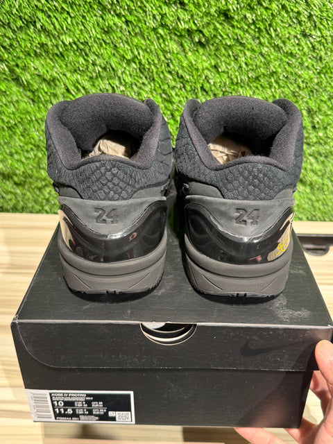 Nike Kobe 4 Protro Gift of Mamba Sz 10