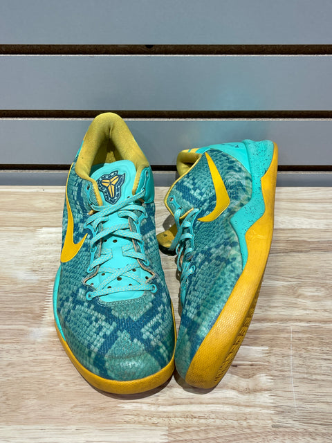 Nike Kobe 8 System Green Glow Laser Orange Sz 10.5
