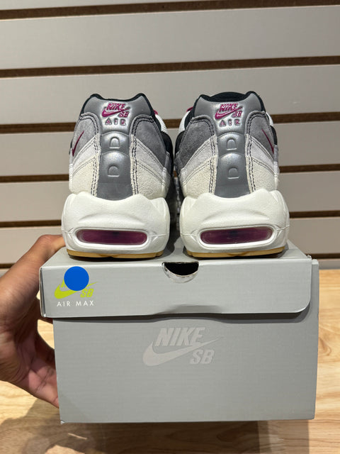 Nike Air Max 95 SB Cactus Flower Sz 10.5M