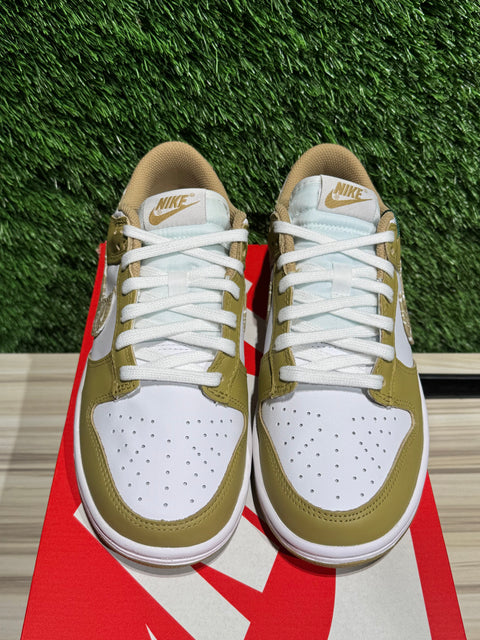 Nike Dunk Low Essential Paisley Pack Barley (Women's) Sz 6M/7.5W