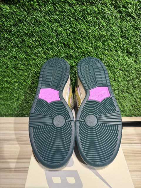 Nike SB Dunk Low Alexis Sablone Chameleon Sz 7M