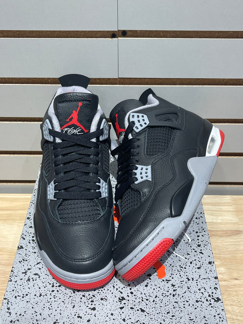 Jordan 4 Retro Bred Reimagined Sz 10