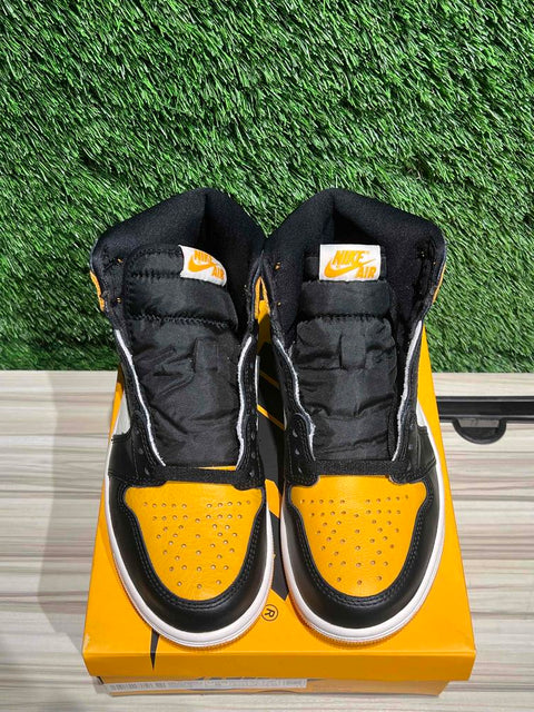 Jordan 1 Retro High OG Taxi Sz 5M/6.5W