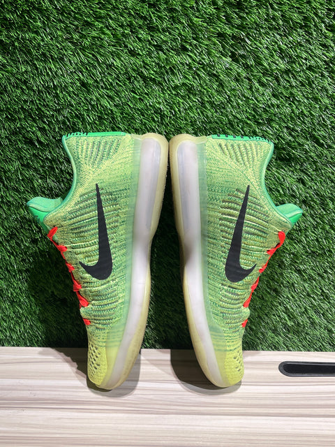 Nike Kobe 10 Elite Low NikeiD "Grinch" Sz 10.5