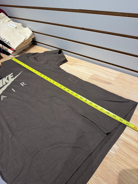 The Nike Tee Baroque Brown Sz XL