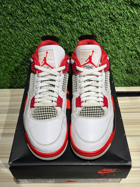 Jordan 4 Retro Fire Red (2020) Sz 10.5
