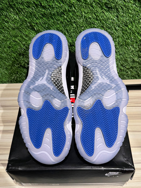 Jordan 11 Retro Low Space Jam Sz 10M