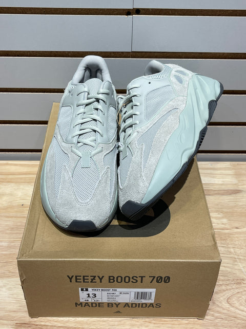 adidas Yeezy Boost 700 Salt Sz 13