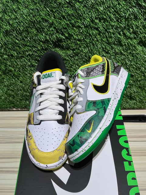 Nike Dunk Low What the Duck Away University of Oregon PE Sz 8M