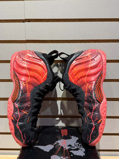 Nike Air Foamposite One Stranger Things Sz 13