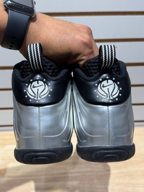 Nike Air Foamposite One Chrome Black (GS) Sz 7Y