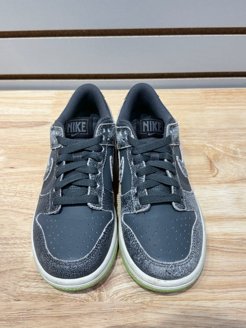 Nike Dunk Low Halloween (2022) (GS) Sz 4.5Y